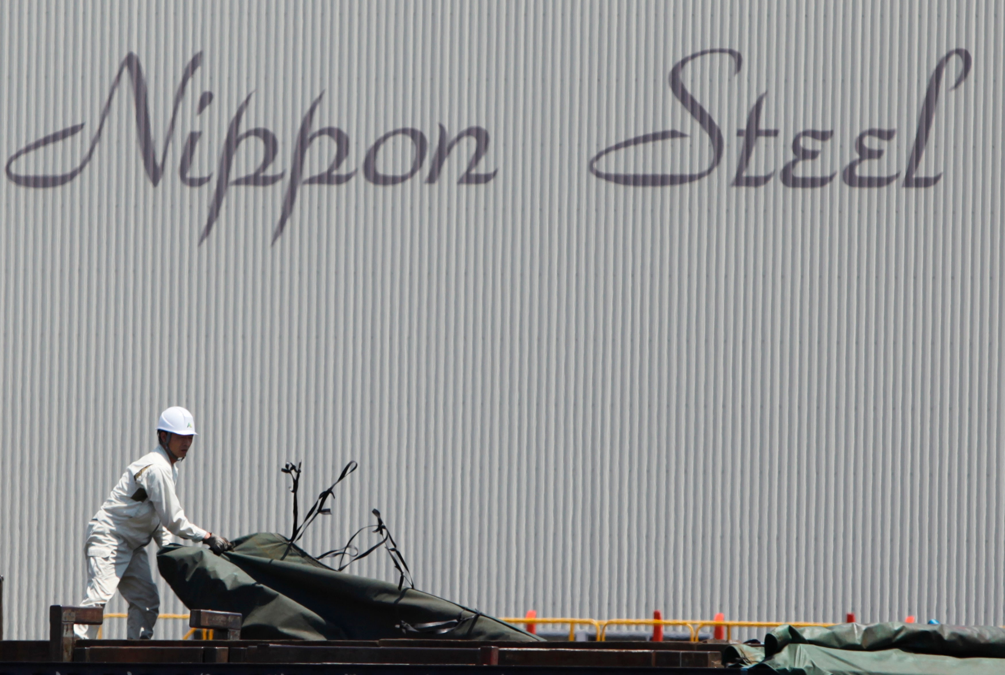 全米鉄鋼労組、日鉄のＵＳスチール買収に断固反対　財務長官に書簡