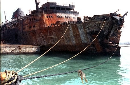 34年前、モービー王子の災害：イタリアの商業海軍の最大の最近の（そして半知らない）悲劇は、まだ公式に未解決でした。