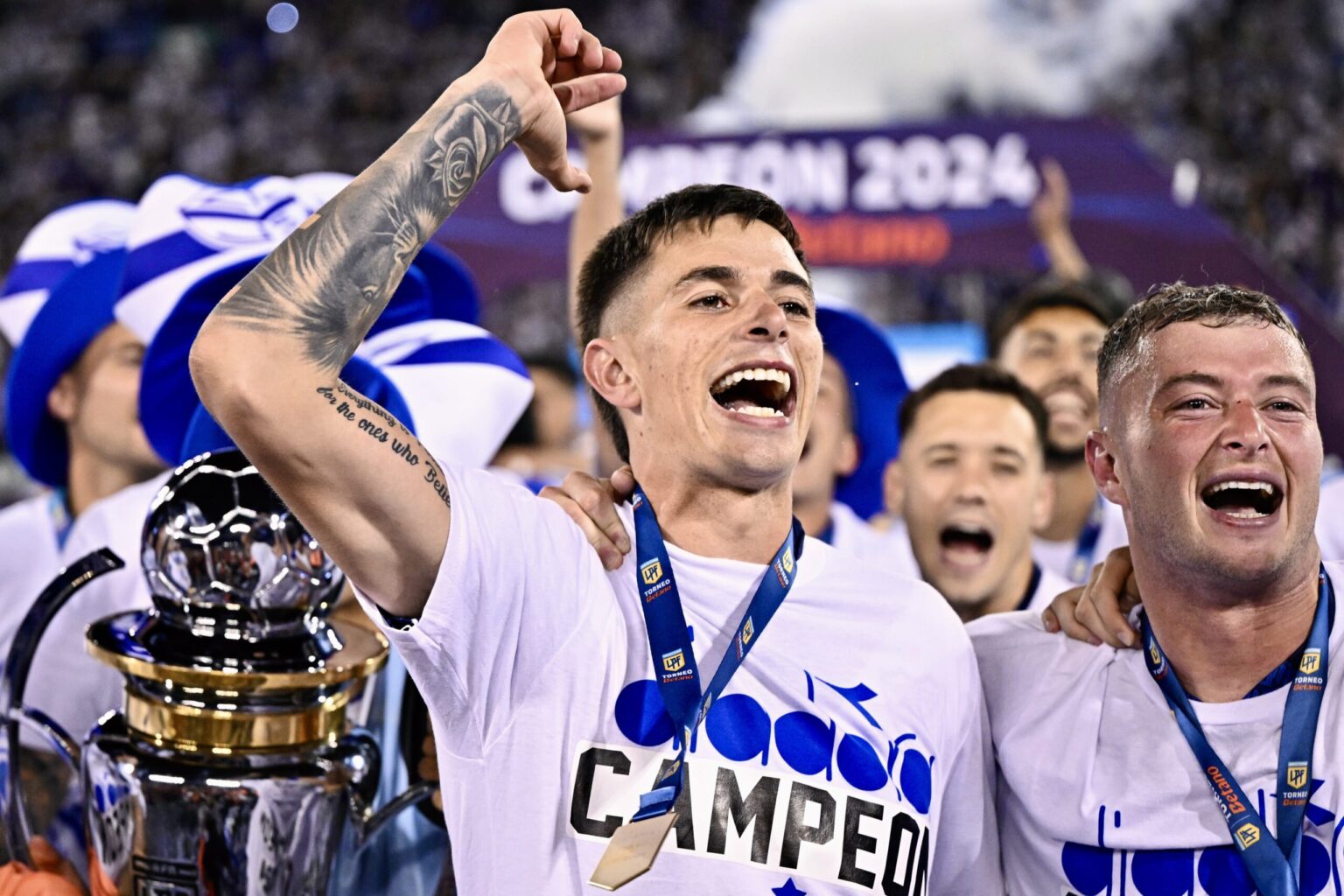 アルゼンチンNo.1の逸材DF、3度の移籍破談はなぜ？あのリバプール元オーナーの息子も関与… - footballista | フットボリスタ