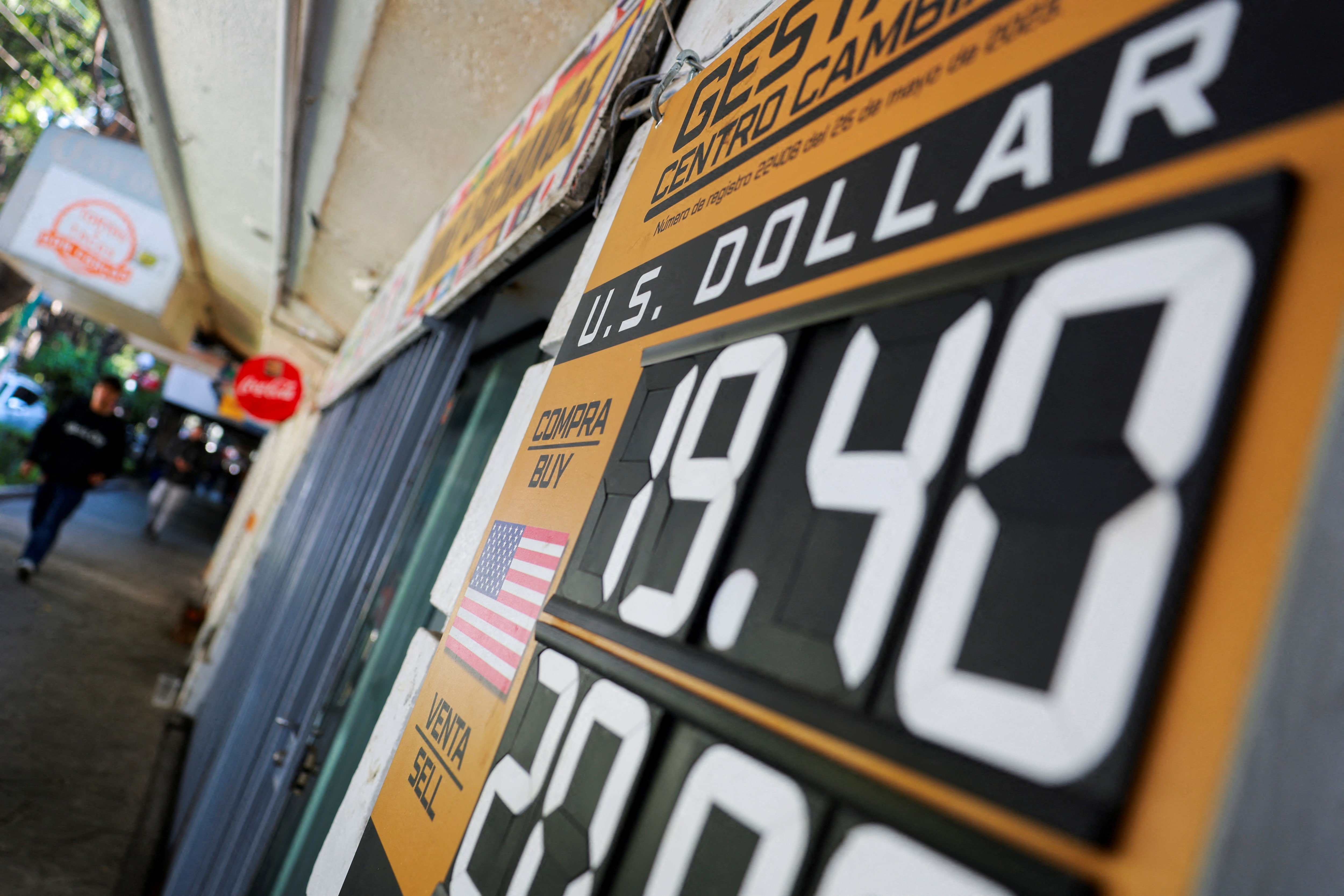 メキシコ政府、今年の成長率見通しを1.5－2.3％に引き下げ