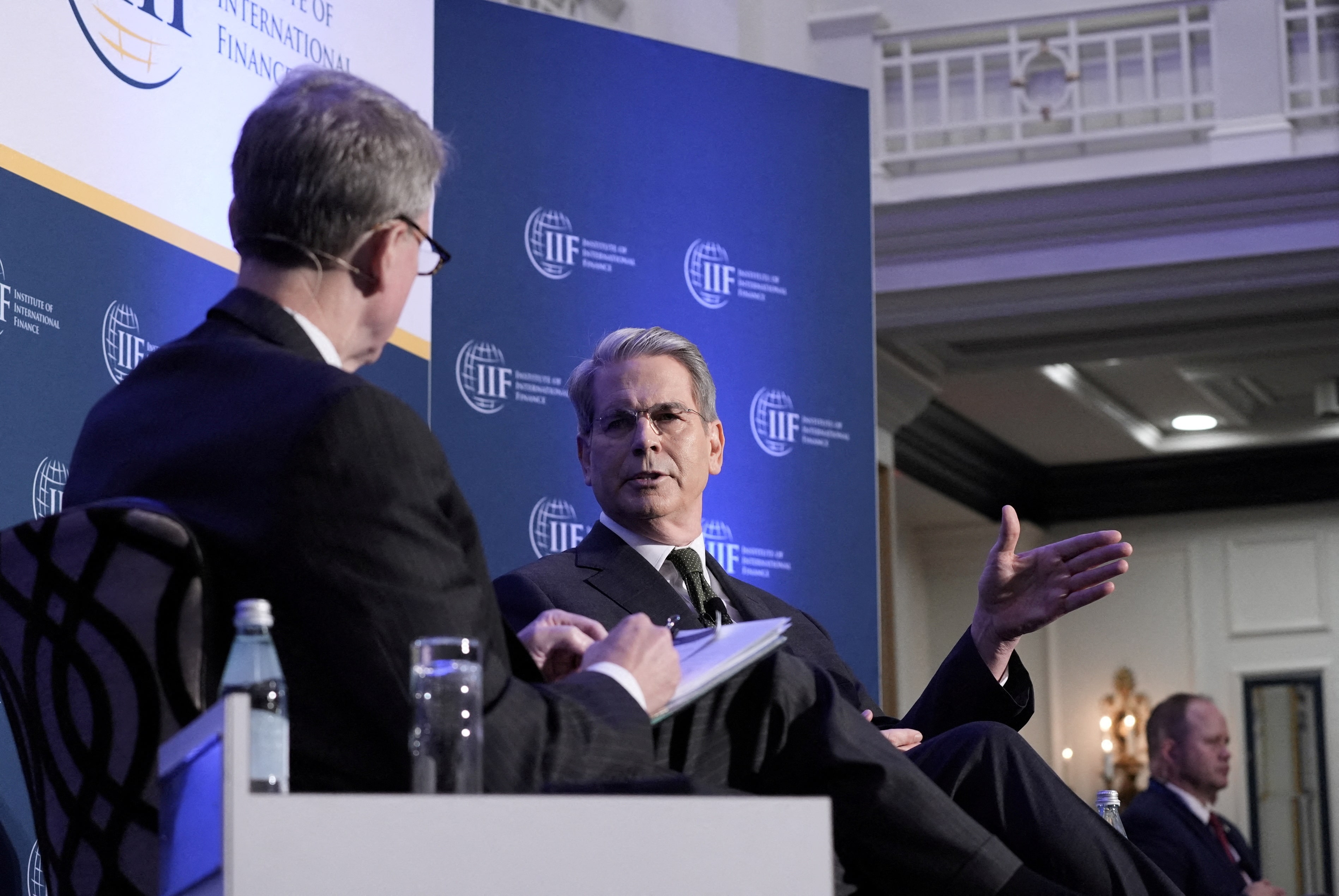 米財務長官、ＩＭＦ・世銀の改革を要請　「中核使命に集中を」