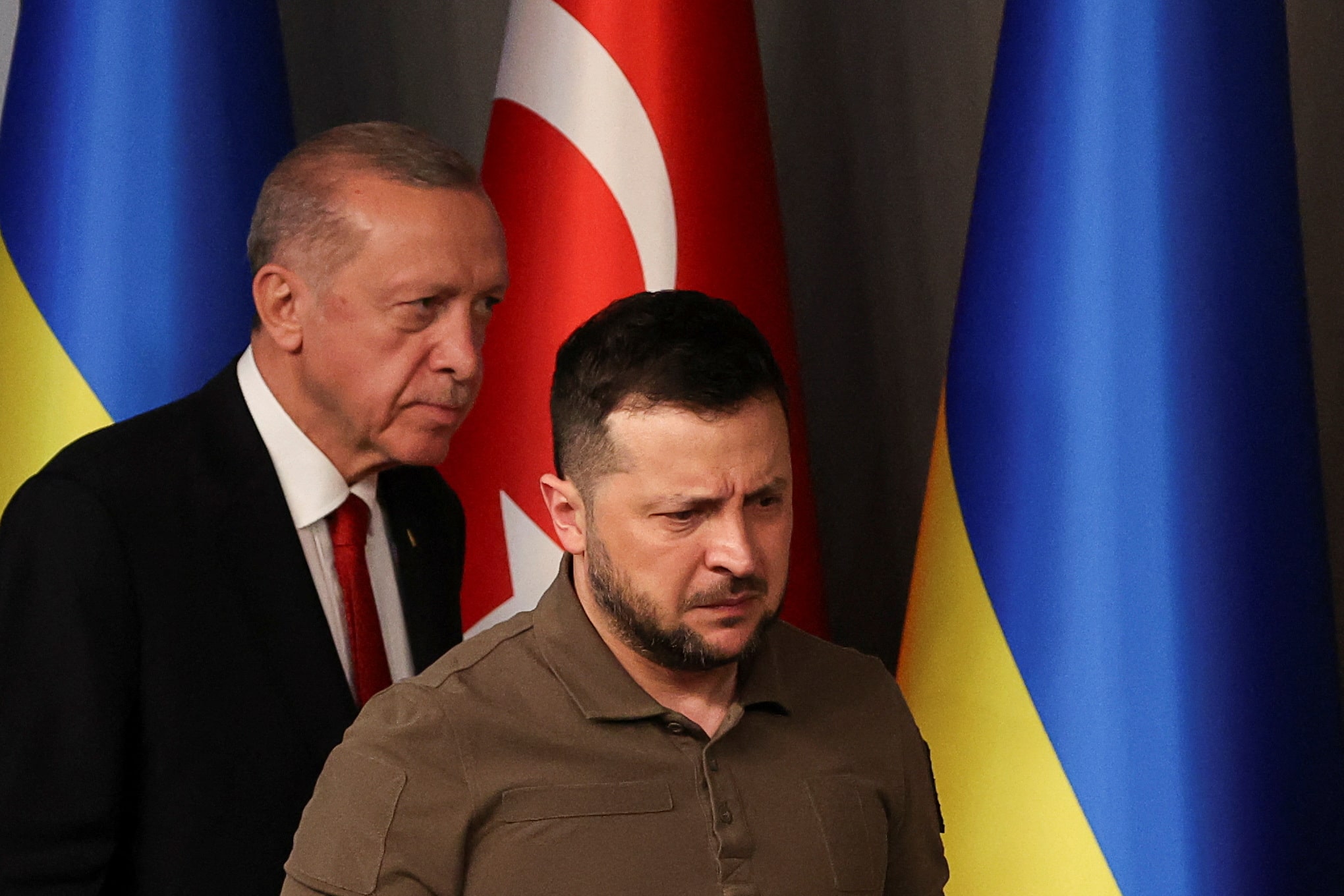 黒海安保、トルコで15─16日に4カ国会合　ゼレンスキー氏「停戦後を協議」