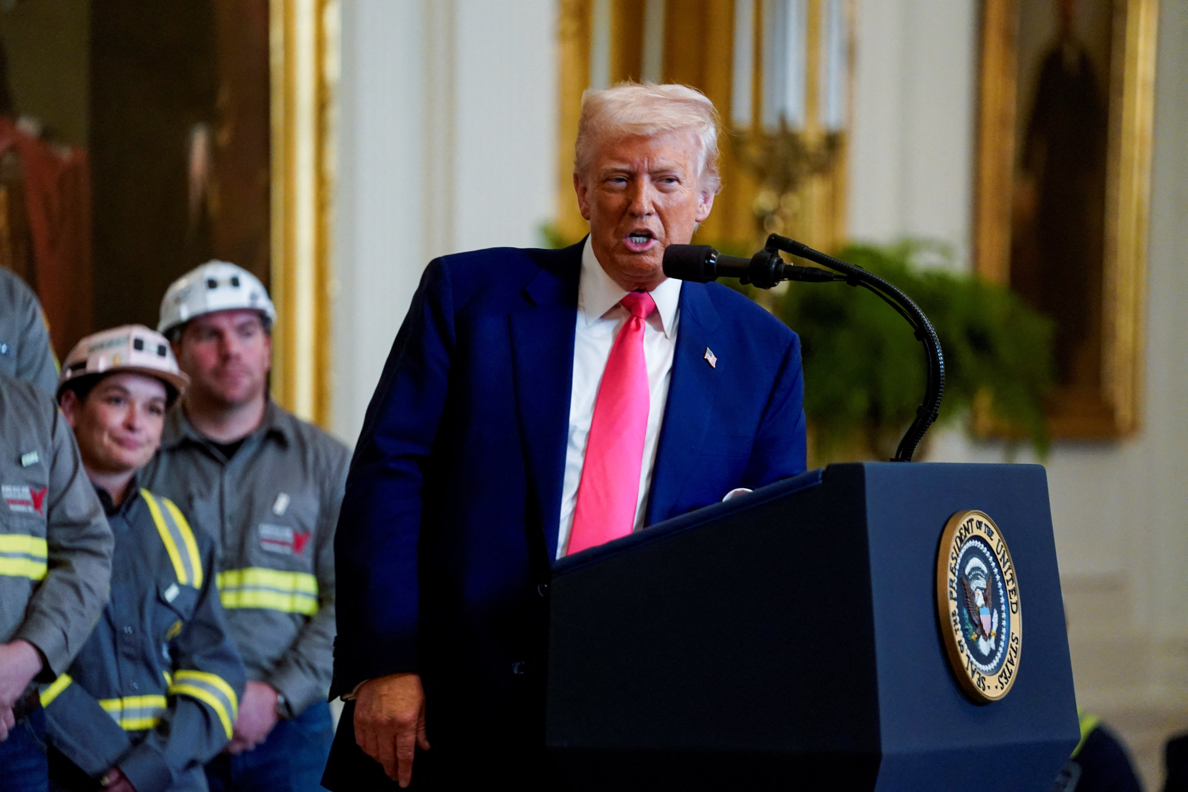 米、関税収入1日20億ドル　日・韓が訪米し貿易交渉へ＝トランプ
