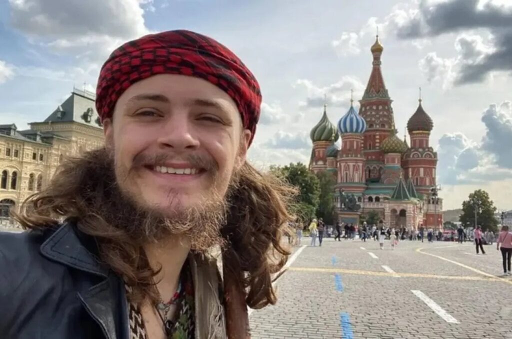 CIA副局長の息子がロシアのために戦っている間に殺された