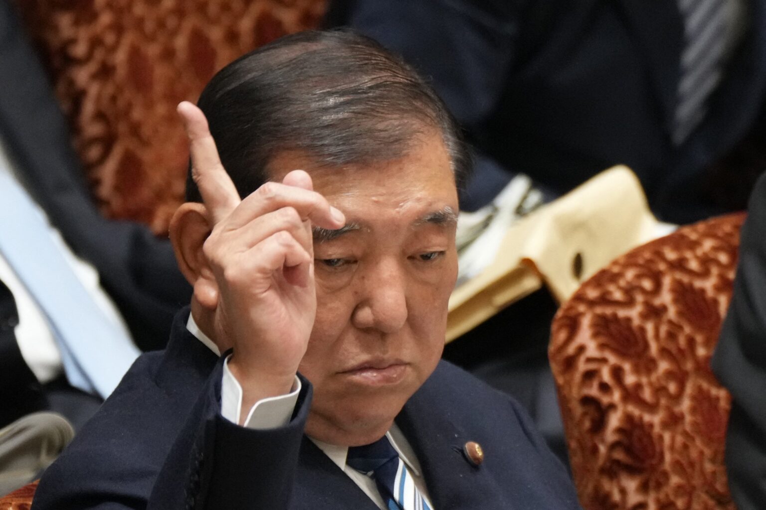 日本は大きなトランプの譲歩を排除し、「感情的な」見解を理解しなければならない