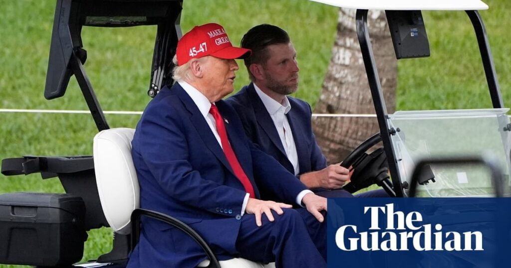 「完全に接触していない」：経済が溶けていくにつれて、「キング」トランプのゴルフと夕食