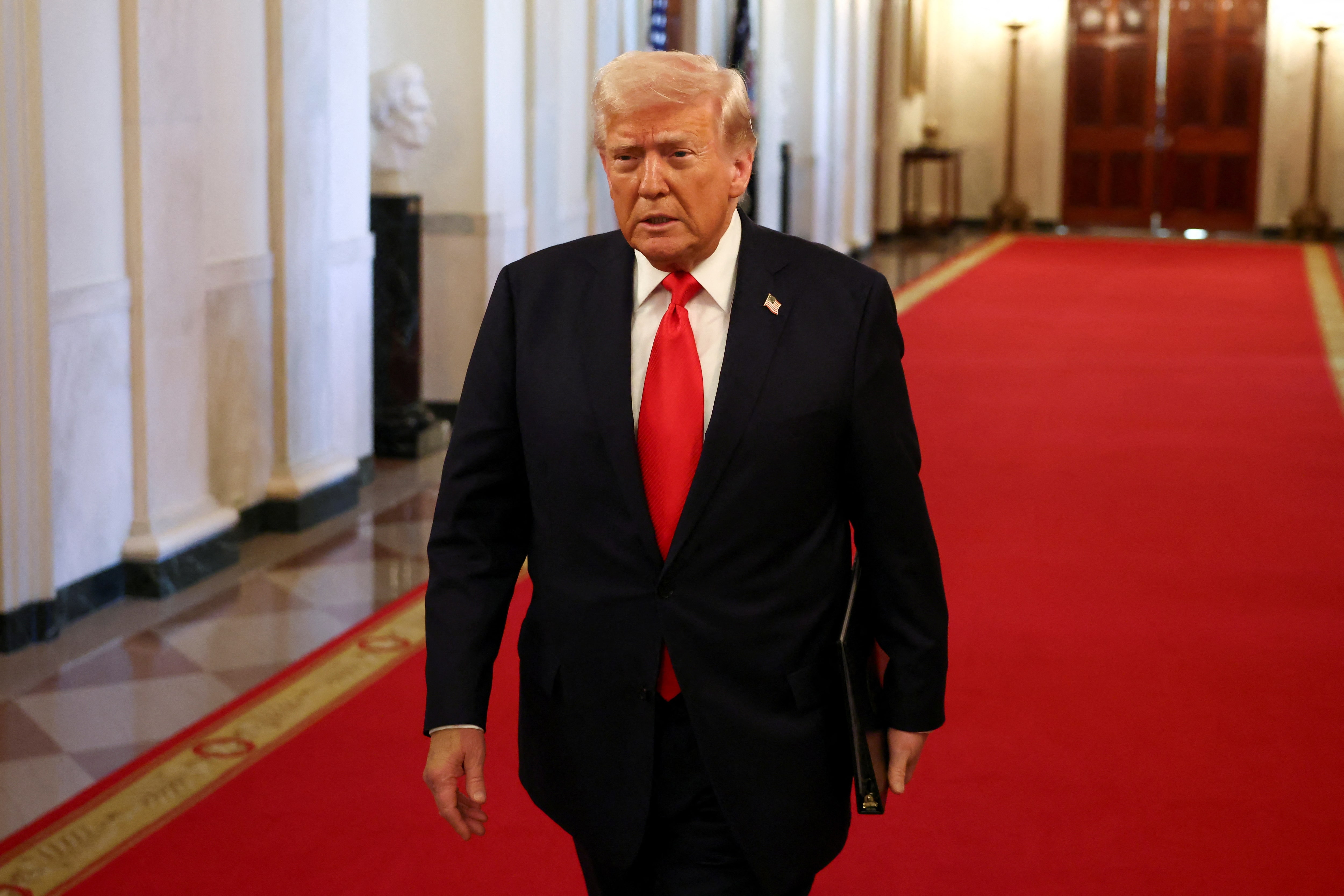 トランプ大統領、関税・軍事支援費で日本代表と16日交渉　自身も出席