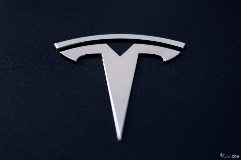米テスラ、７割減益 マスク氏反発で不買響く―１～３月期