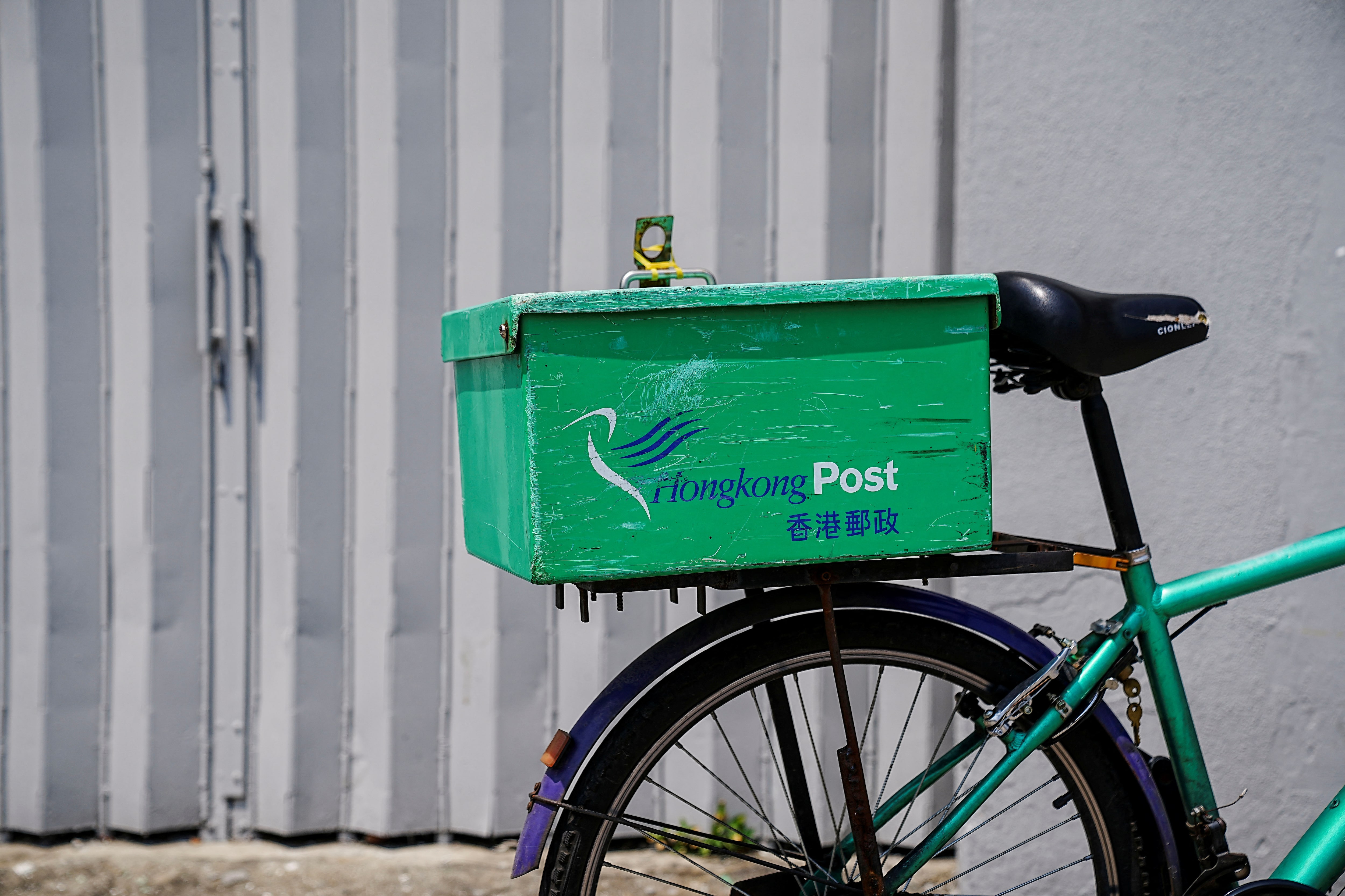 香港、米国向け郵便サービスを停止　関税受け