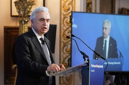 エネルギーの安定供給を議論　イギリスで国際会議、脱炭素岐路 - 琉球新報デジタル