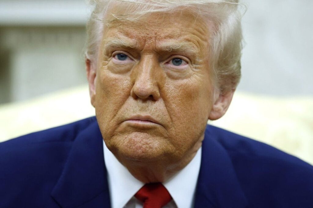 【チ◯◯には勝てなかったよ…】トランプ氏、中国とのチ◯◯ゲームに敗れるかもしれない理由