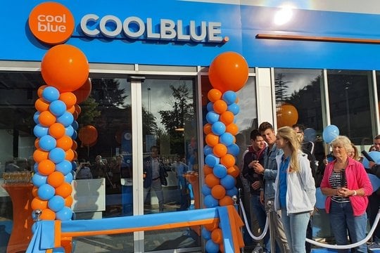 CoolBlueは、病気の従業員に仕事を続けるよう圧力をかけます