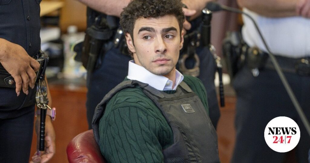 米国：検察官は、ルイージ・マンツィオーネの死刑を求めています