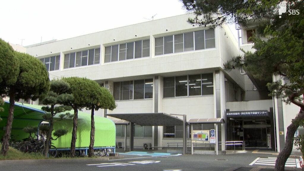 飲食店で刺身、アジフライなど食べた7グループ25人食中毒 患者と従業員からノロウイルス検出＝浜松市