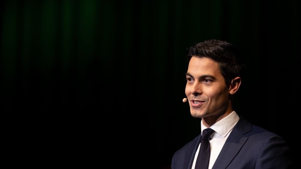 D66リーダージェッテン：政府を通してほうきを手に入れます