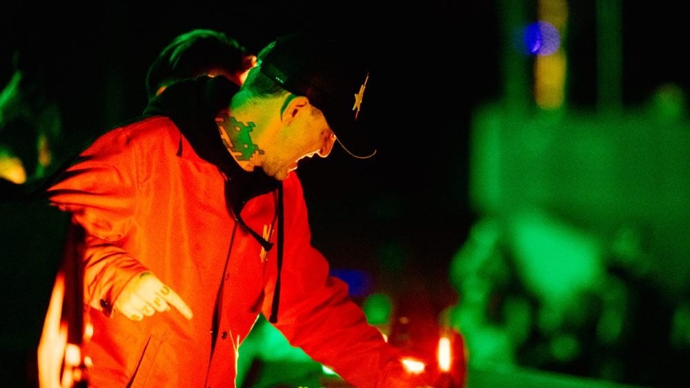 Deadmau5は、酔っ払ったCoachellaセットの間に停電したことを謝罪します：「おそらく私の最後のコーチェラ」