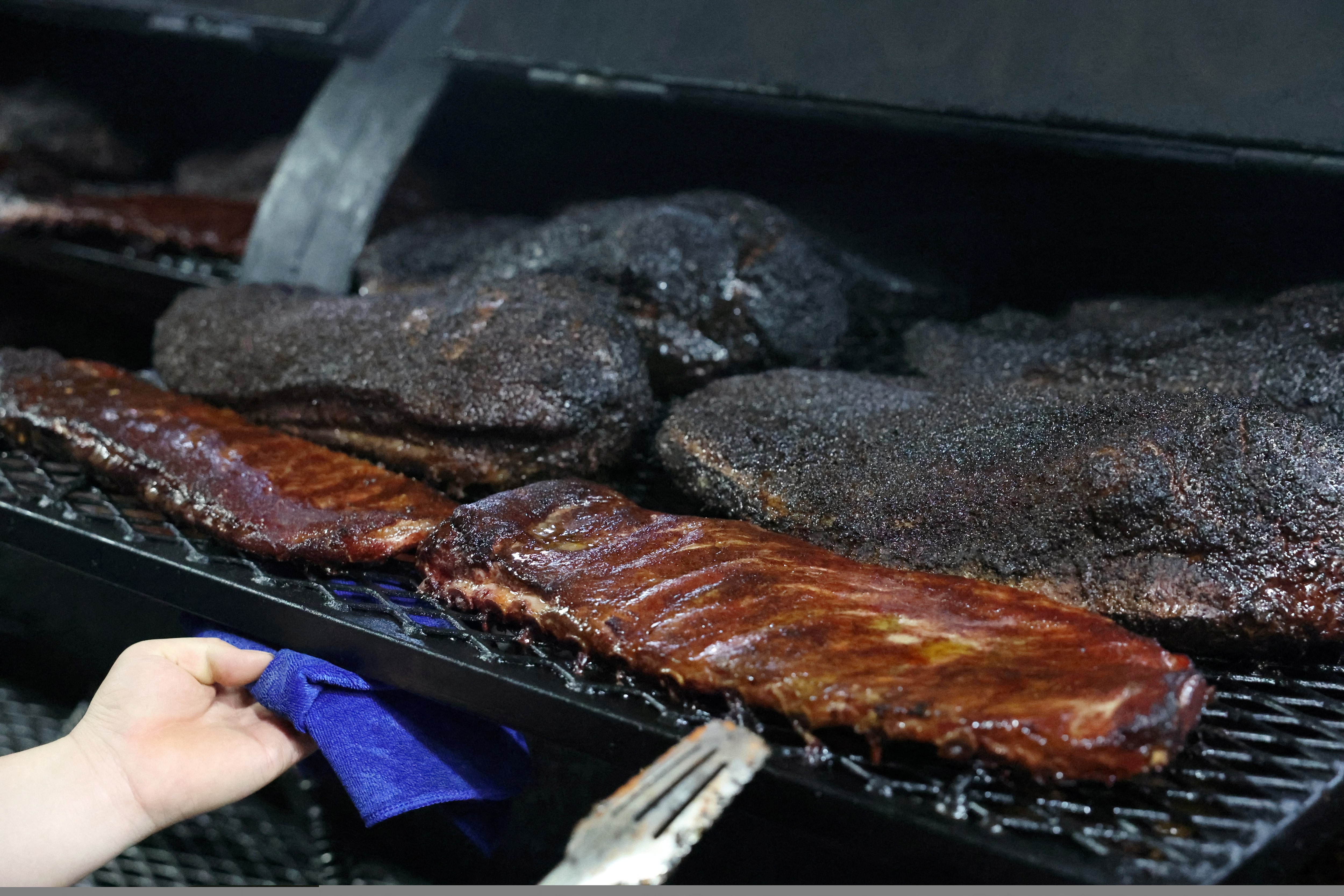 北京の米国料理店、豪州産牛肉に切り替えへ 貿易戦争で価格高騰