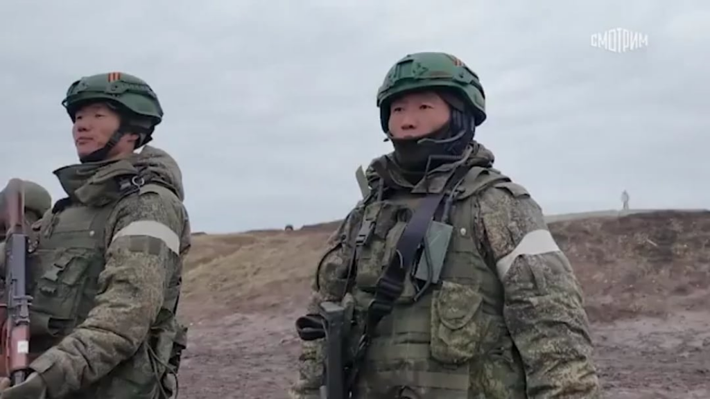 ロシア国防省は、クルスク地域の軍事作戦に参加した北朝鮮兵士の戦闘訓練の映像を発表しました。