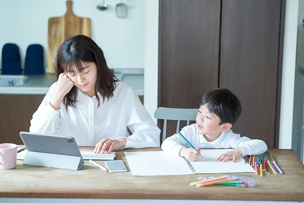 日本の10代女子の多くが「子どもは欲しくない」と考えるのはなぜか