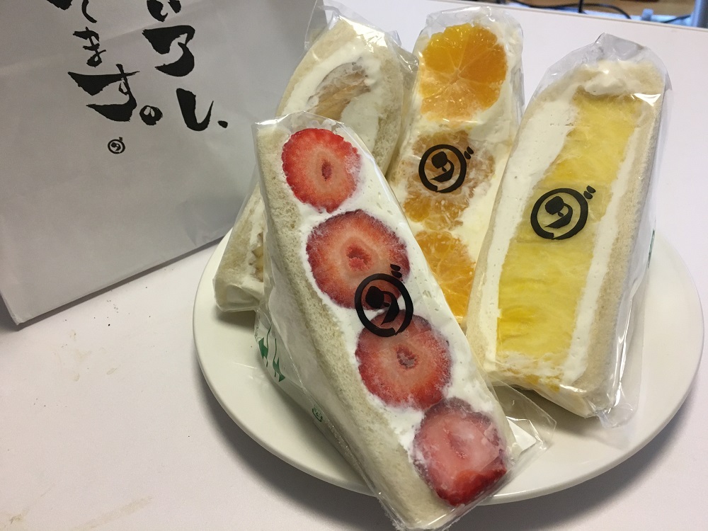 ダイワ中目黒店・フルーツサンドおすすめを購入
