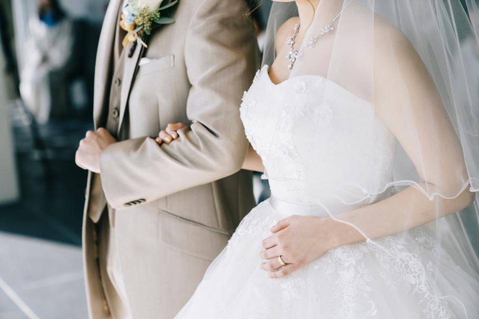 早大卒のイケメンＪリーガーが電撃結婚 お相手はモデルで「元おはガール」出会いは知人の紹介「結婚を前提にお付き合い」 - デイリースポーツ