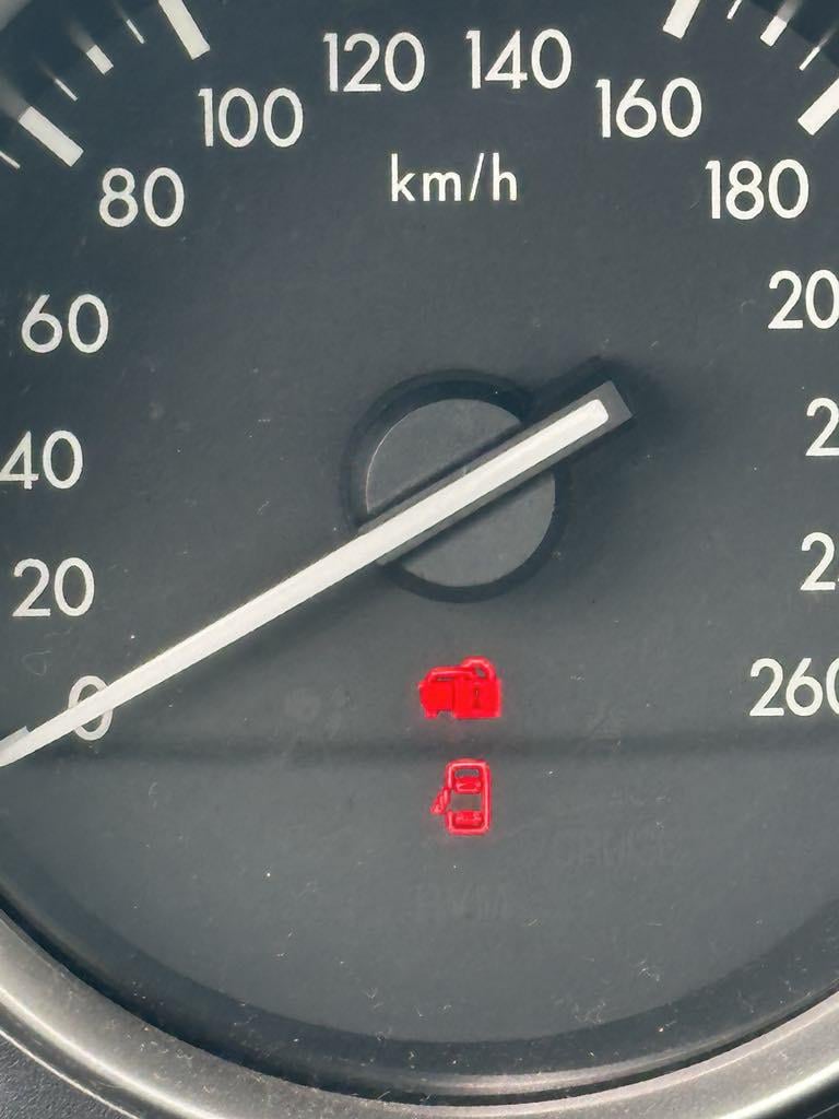 Mazda 6 2011の問題