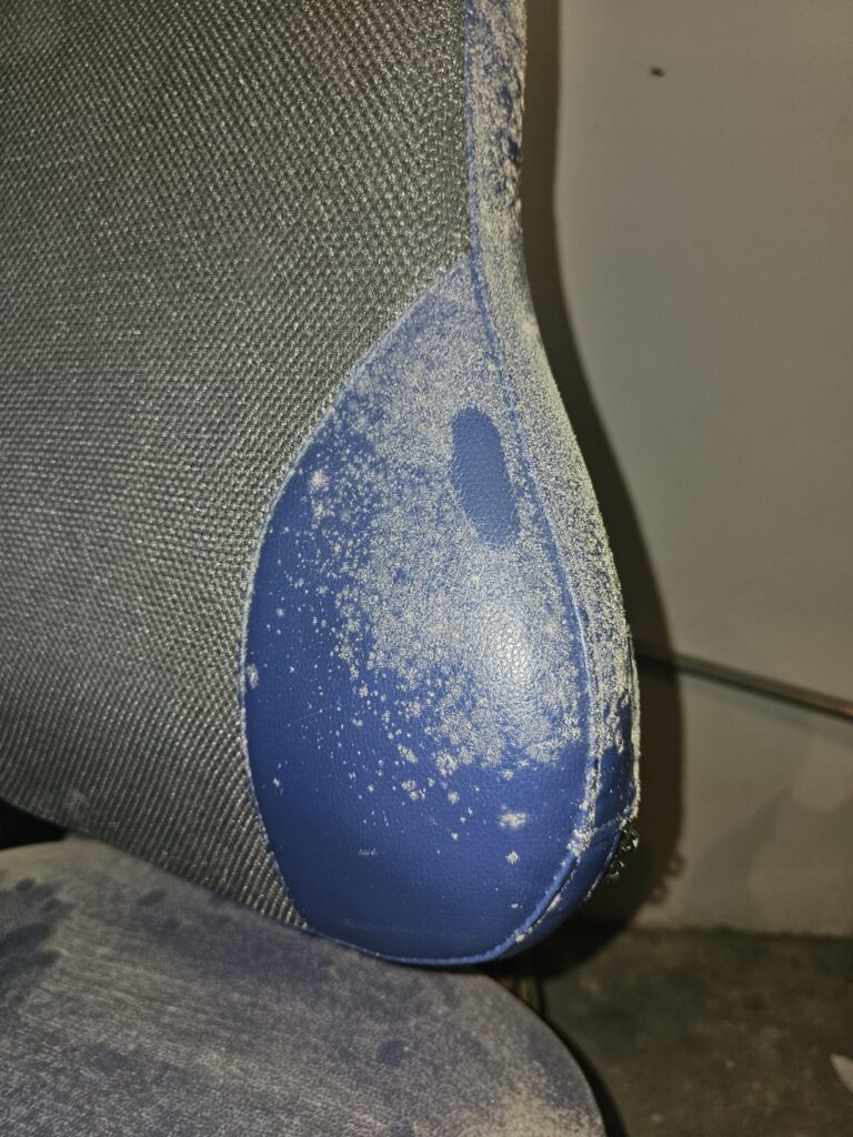 それは何ですか？型ですか？