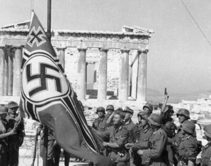 ナチスによるアテネの占領と最初の制限 - ステップ