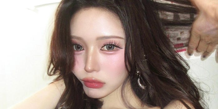 せいせい、2024年9月に結婚していた 第1子妊娠も報告・ウエディングドレス姿披露 - モデルプレス
