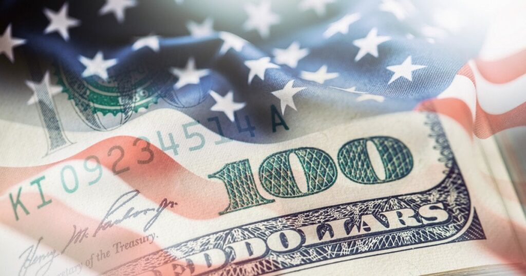 米ドルは国際市場で崩壊します。投資家はもはやアメリカ経済を信頼していません
