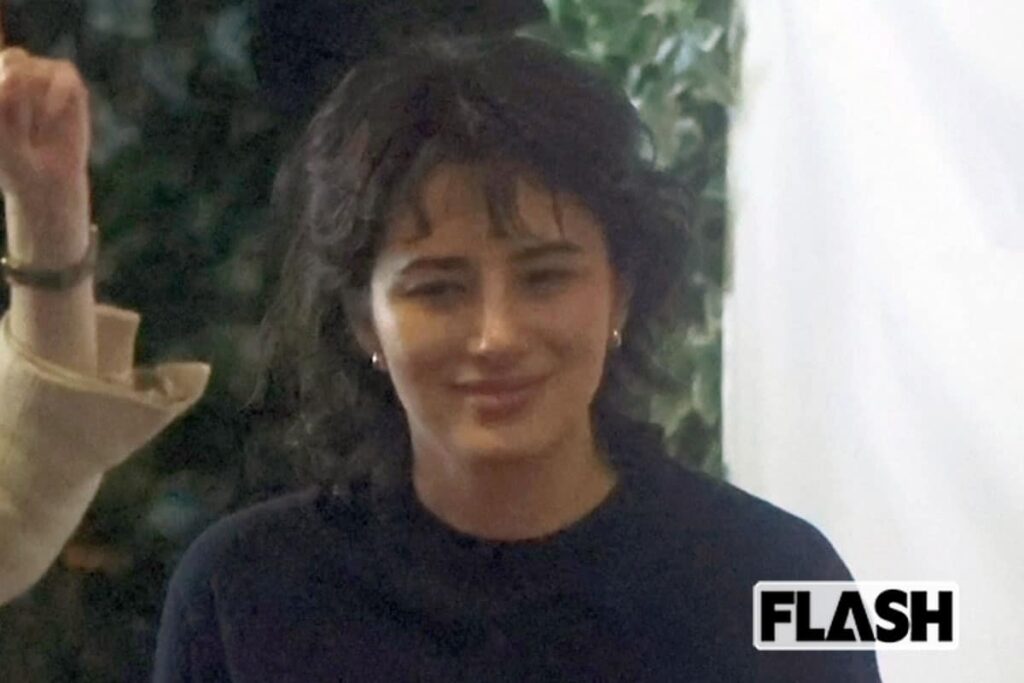 ホラン千秋、“楽屋”に面識ない「TBSベテラン局員」が無断侵入で鉢合わせ！『Nスタ』卒業直前に起きていた「恐怖トラブル」