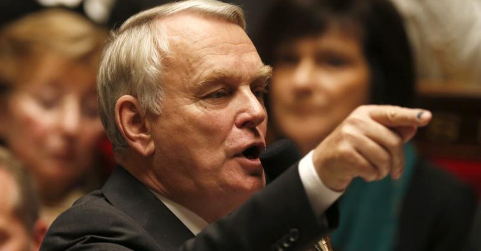 France to allow private security on shipping fleet: PM