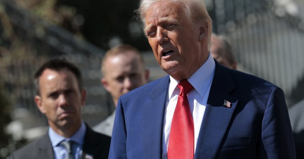 トランプは、CBSと60分で暗い暴言でメディアで戦争を強化します。 FCCに60分後に行くように命じます。彼はプログラムが気に入らなかった。ゼレンスキー大統領は、ロシアの攻撃で今月初めに殺された9人の子供の死を嘆きました。