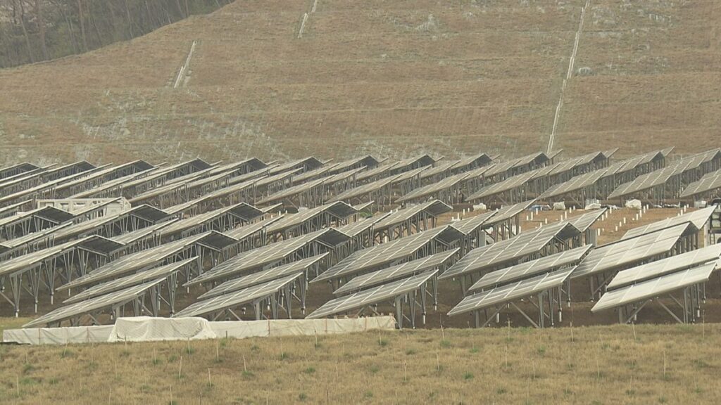 着工から約3年半、福島市のメガソーラー施設を初公開 景観・大雨への対策は…福島 | TBS NEWS DIG - TBS NEWS DIG