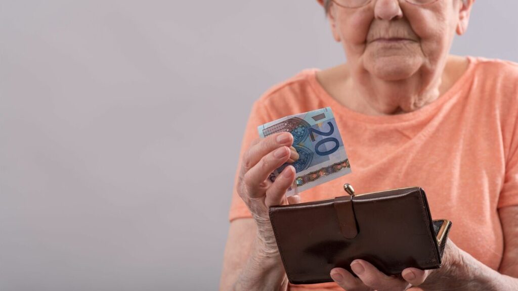 そりゃお金貯まるわ…｢裕福なのに3週間ヨーグルトだけですごす｣ドイツ人の尋常ではない節約術 ｢今日もお金を使わなかった!｣と満足するドイツのおばあちゃん | PRESIDENT Online（プレジデントオンライン）