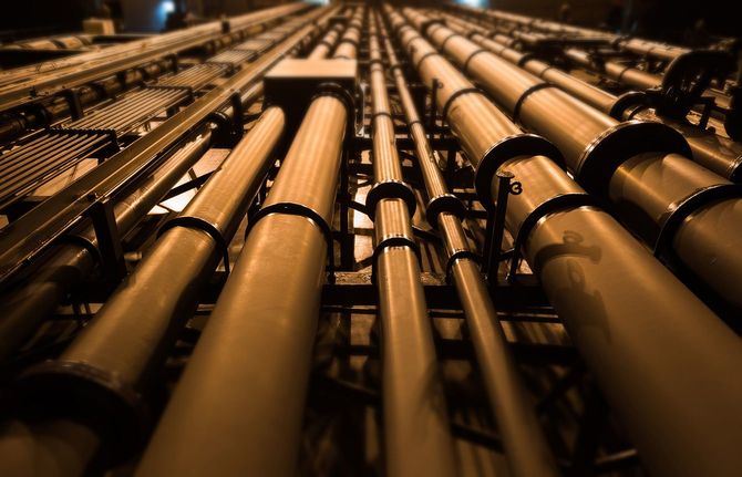 石油タンカーのパイプライン