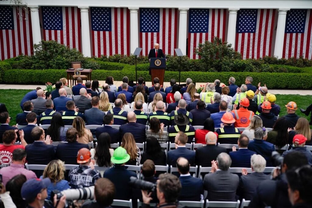 トランプは全世界の別のCLAを宣言しました、リストのどの状態がそうではないかを推測します