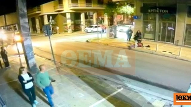 exarchia：シロスが彼女をレイプするためにソロンで22歳の攻撃を攻撃する瞬間