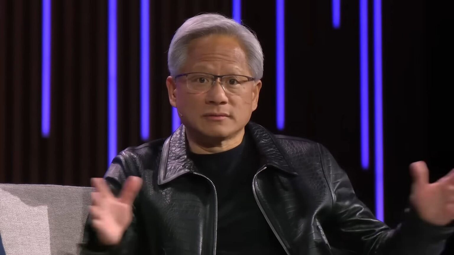 NVIDIA CEO、中国市場の重要性を強調―米国の輸出規制下でも協力継続を約束 | XenoSpectrum