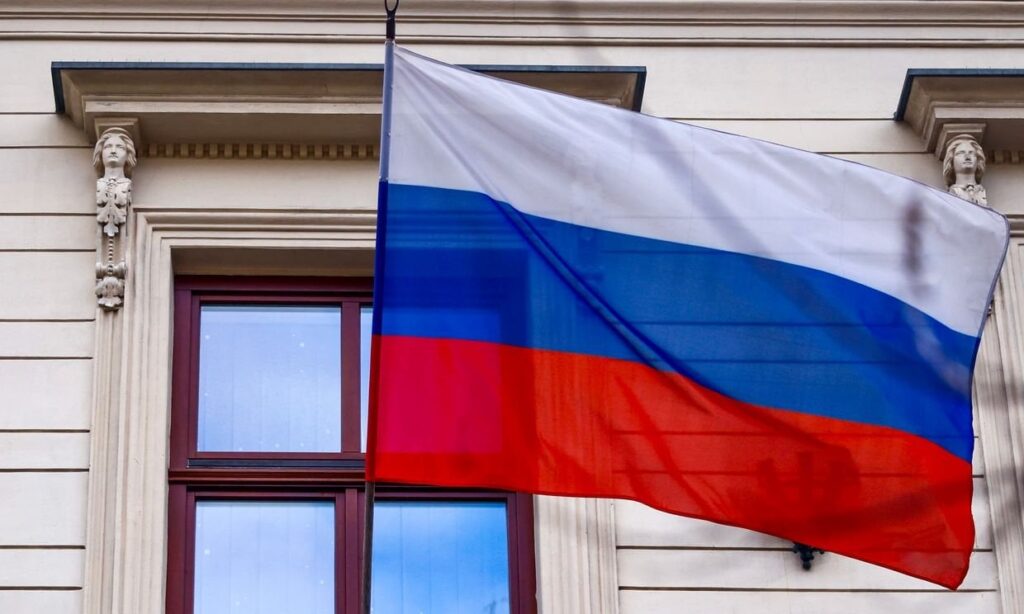 伝えられるところによると、チェコのポーランドは、シェンゲンでのロシアの外交官の動きを制限するために押していると伝えられています