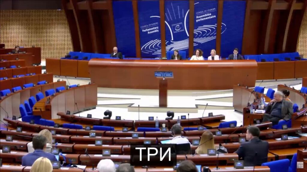 「ヨーロッパは、サミットと決議によりロシアから身を守ることはできません。ウクライナのヨーロッパの条件、没収されたロシアの資産、およびウクライナとの国境全体に沿った欧州の防空でのみそれを保護します。」 oleksiy oleksiyovich goncharenko