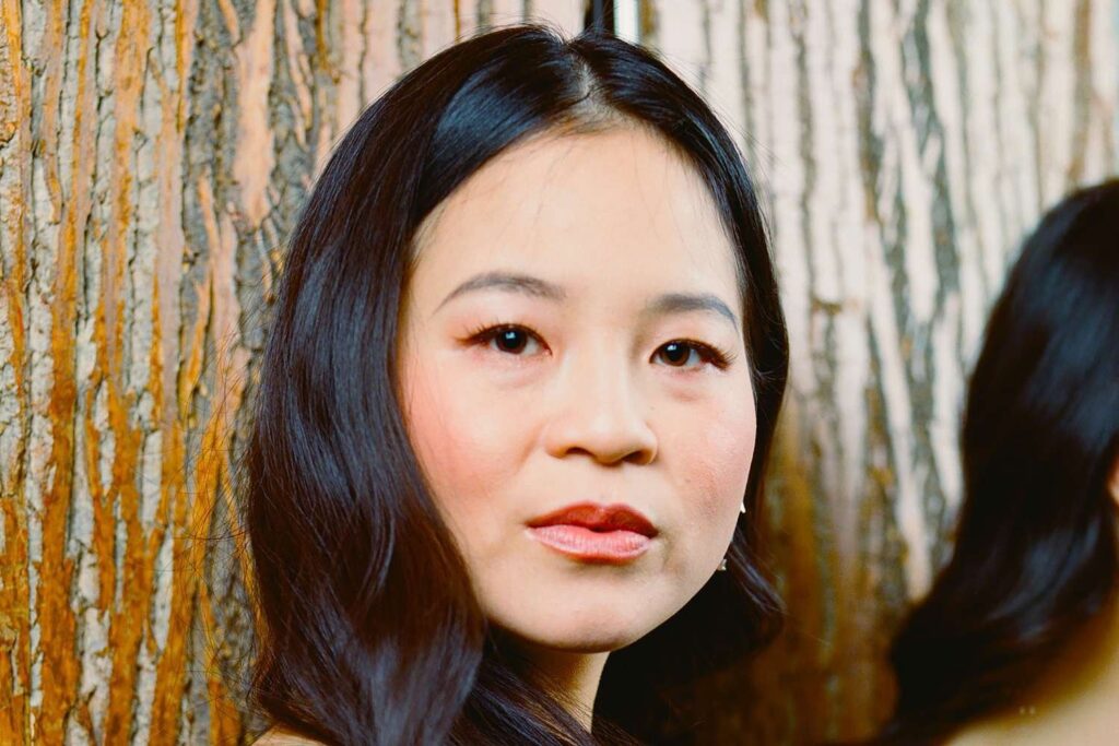 スターウォーズの女優ケリー・マリー・トランは、彼女が公に出てきた理由について明らかにします：「それは私よりも大きい」