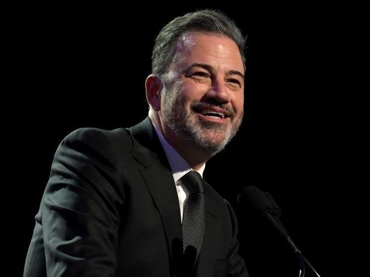 ジミー・キンメルは、怒っているカナダ人に欲求不満を解放するよう促します