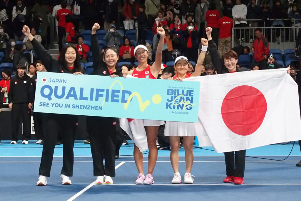 青山修子／柴原瑛菜のダブルス勝利でファイナル進出！2勝1敗でカナダ撃破[女子国別対抗戦BJK杯] - Tennis Classic