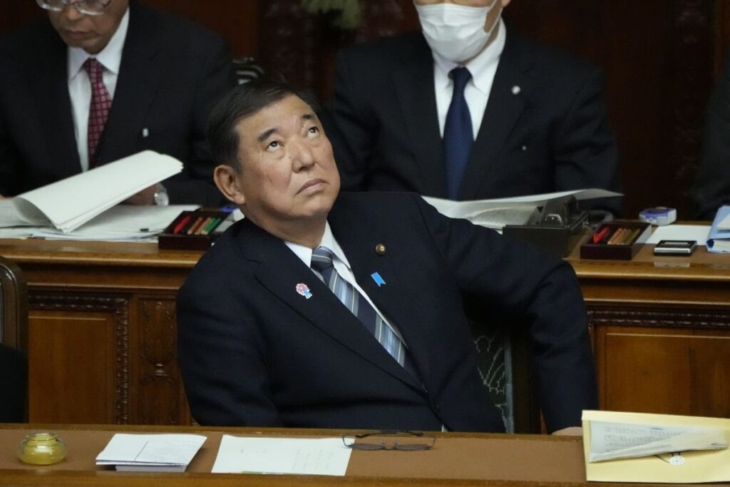 「国民1人5万円」の愚策しか打ち出せない石破政権に与党内もウンザリ、なぜ頑なに消費税減税から目をそらすのか ― 与党内からも出る「最も効果的な対策は減税」との声
