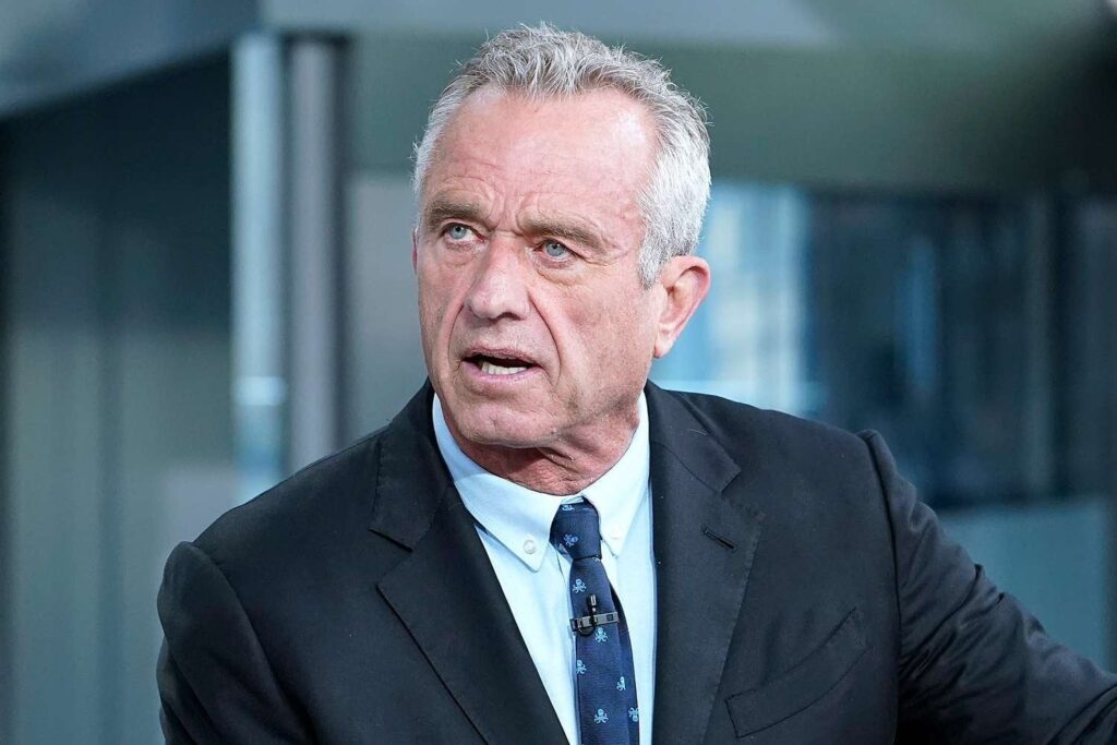 Robert F. Kennedy Jr.は、アメリカ人の民間健康記録を使用してNational Autism Registryを立ち上げるために：「データは薬局チェーン、ラボテスト、スマートウォッチなどから収集されます」