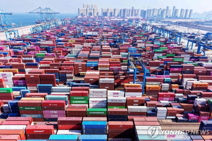 中国の青島港。 AFP聯合ニュース