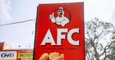 インドには KFC のネームバリューに便乗しようと「◯FC」と名づけたお店が複数ある。複数どころかいっぱいある