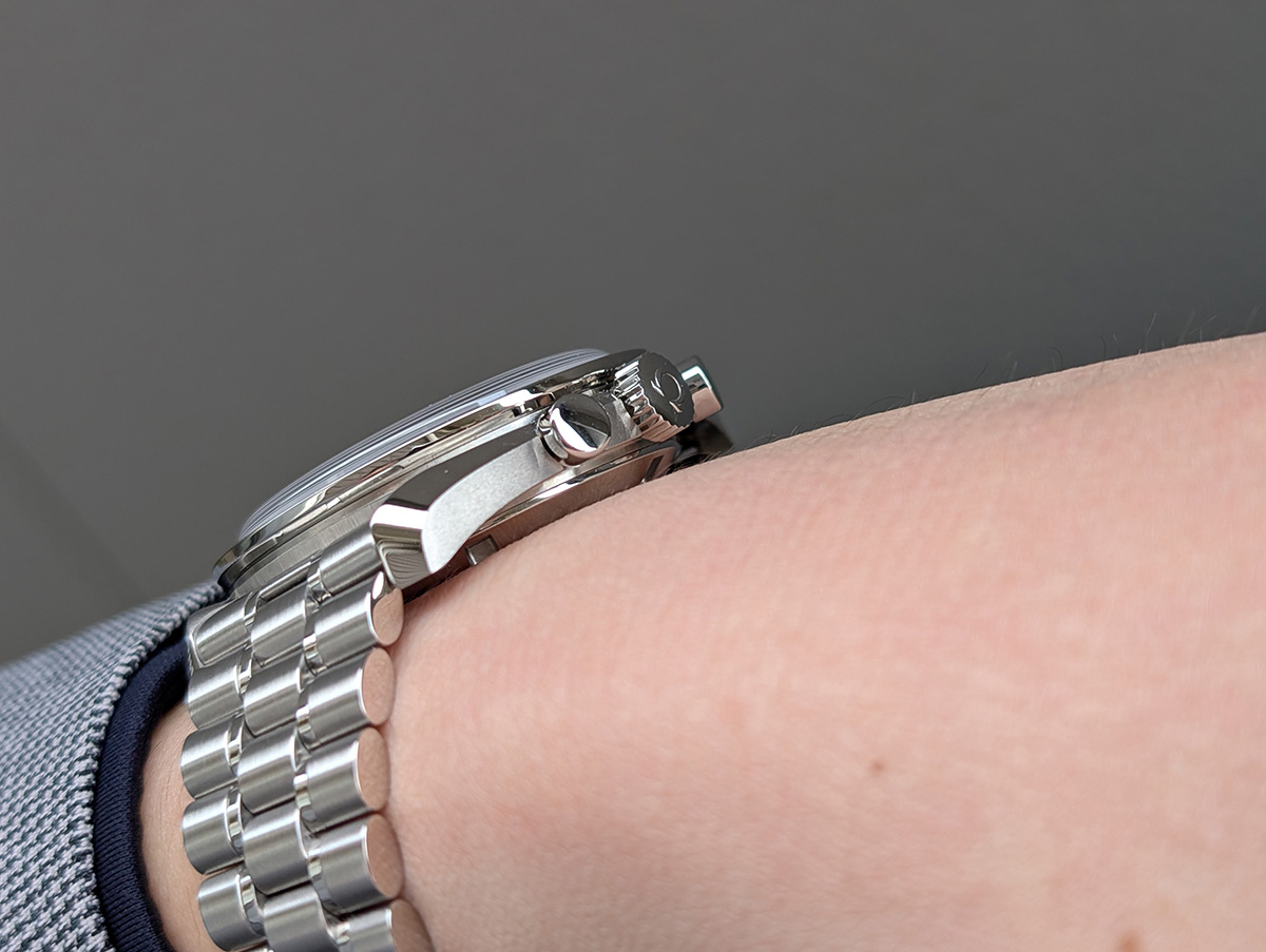 オメガ スピードマスター ホワイト