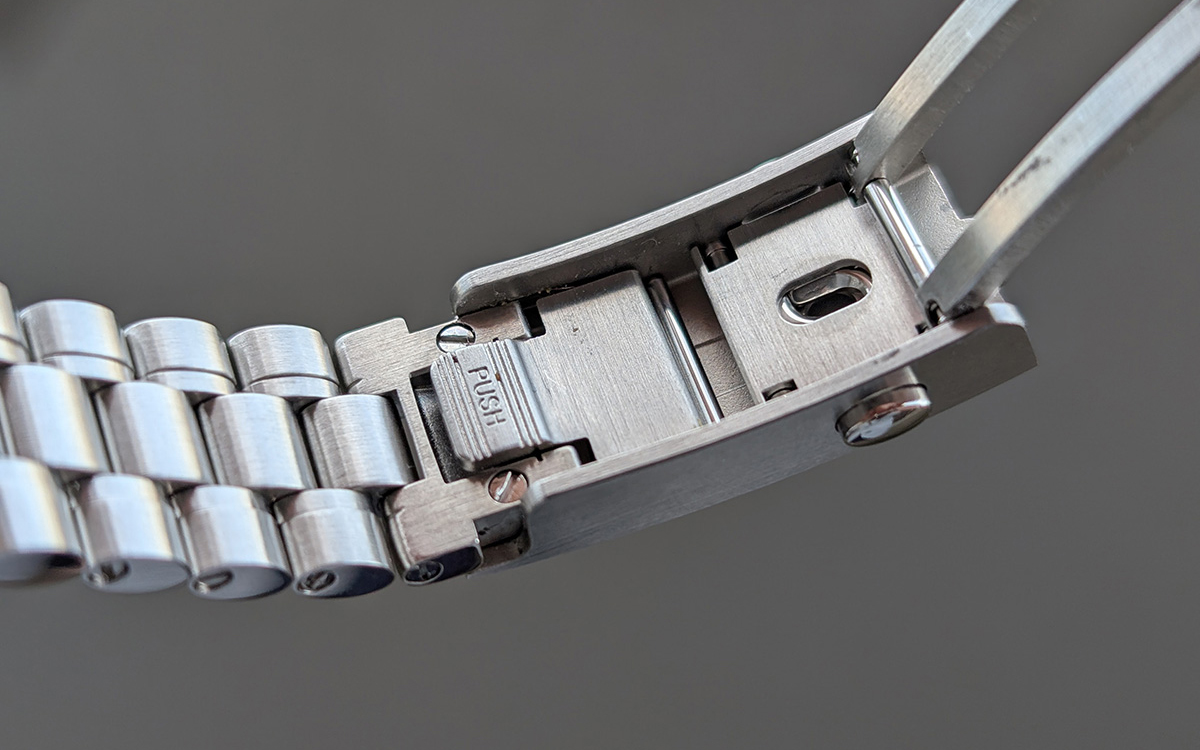 オメガ スピードマスター ホワイト